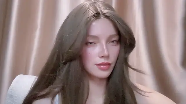 Snapshot of audience114 chatting on February 16, 2026, 12:23 pm audience114 online show from February 16, 2026, 12:23 pm