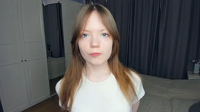 LavenderMitten online show from March 27, 2026, 7:25 am