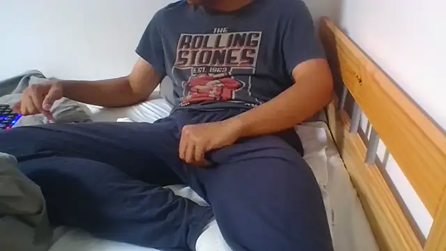 Snapshot of Master_hard20 chatting on February 10, 2026, 7:51 pm Master hard20 online show from February 10, 2026, 7:51 pm