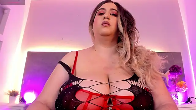 Snapshot of AsshleyDavis chatting on March 14, 2025, 10:49 pm AsshleyDavis online show from March 14, 2025, 10:49 pm