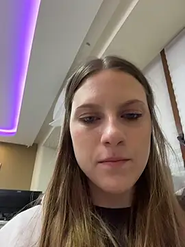 Snapshot of YourSweetArya chatting on February 24, 2026, 2:04 pm YourSweetArya online show from February 24, 2026, 2:04 pm