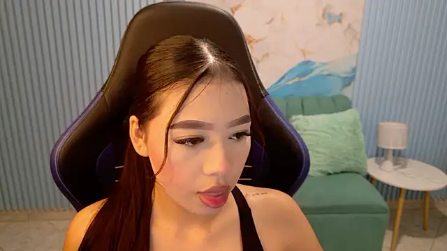 valerie20  online show from March 28, 2026, 5:07 am