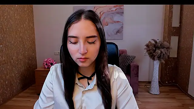 Snapshot of Effy_Royse chatting on February 28, 2026, 6:36 am Effy Royse online show from February 28, 2026, 6:36 am