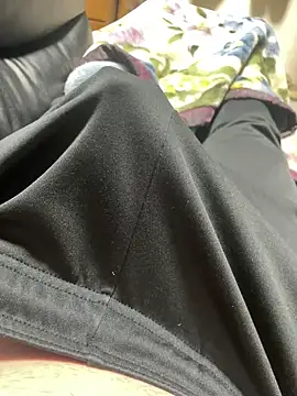 Snapshot of ringringdaaaaaaan chatting on March 3, 2026, 6:03 pm ringringdaaaaaaan online show from March 3, 2026, 6:03 pm