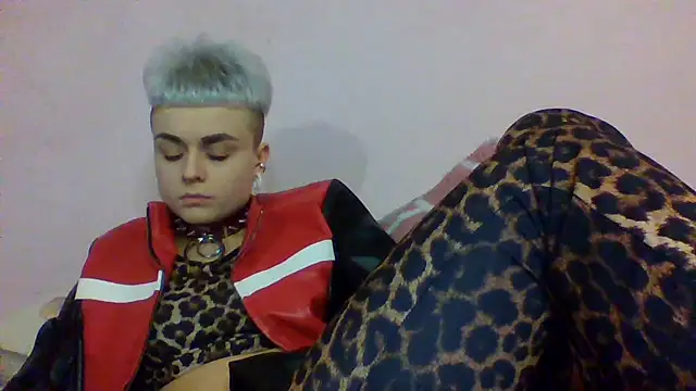 AlisaDear257 online show from February 25, 2026, 1:21 pm