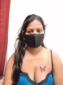 ankita077 online show from April 20, 2026, 11:17 pm