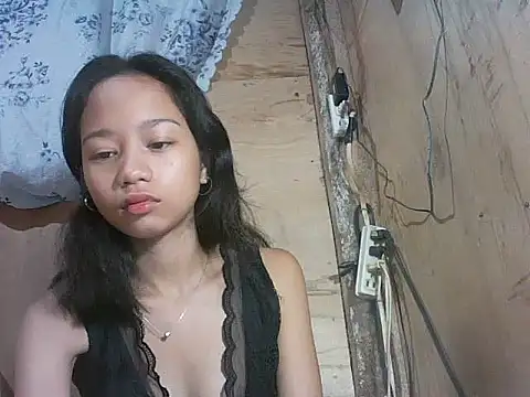 Snapshot of Asianpinay_Skinny1818 chatting on February 16, 2026, 9:33 pm Asianpinay Skinny1818 online show from February 16, 2026, 9:33 pm