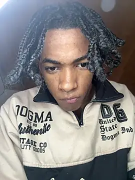 mondacuo3000 online show from April 28, 2026, 6:46 pm