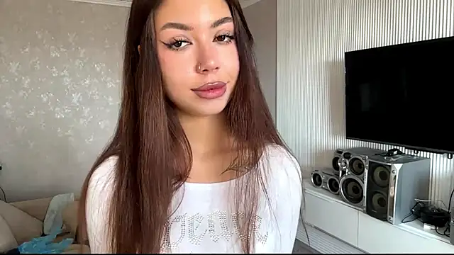 You Club Winx online show from April 11, 2026, 7:45 am