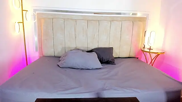 Snapshot of KeilySweety chatting on February 14, 2026, 12:13 pm KeilySweety online show from February 14, 2026, 12:13 pm