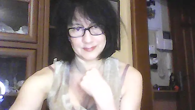 Snapshot of Vlastelina chatting on February 19, 2026, 6:48 pm Vlastelina online show from February 19, 2026, 6:48 pm