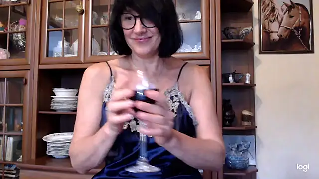 Vlastelina online show from July 14, 2026, 12:33 pm