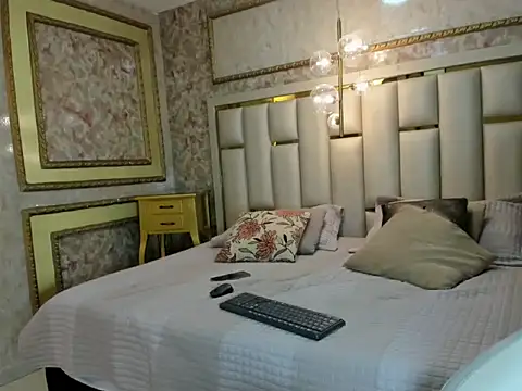 Snapshot of Veronica_hottie chatting on February 26, 2026, 1:32 pm Veronica hottie online show from February 26, 2026, 1:32 pm