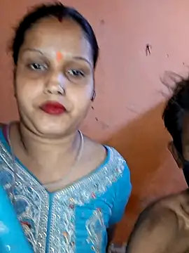 Nency Love143 online show from May 31, 2026, 5:31 pm