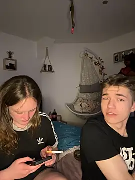 Snapshot of Maryjane-Spidermann chatting on March 1, 2026, 8:11 pm Maryjane-Spidermann online show from March 1, 2026, 8:11 pm