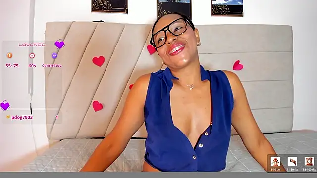 samaraa smith1 online show from February 24, 2026, 12:14 pm