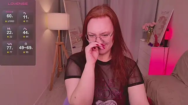 SpicyFox  online show from March 21, 2026, 1:58 pm