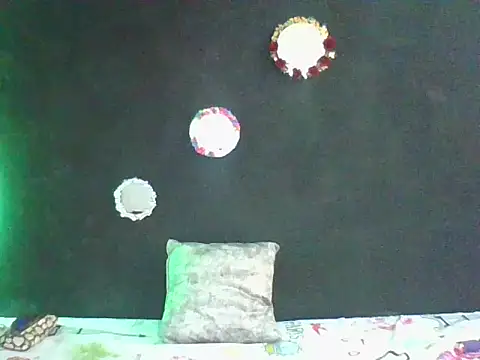 haffsa   online show from March 12, 2026, 1:28 pm