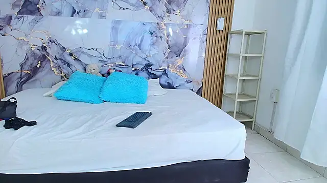 aixa 06 online show from March 27, 2026, 6:40 pm