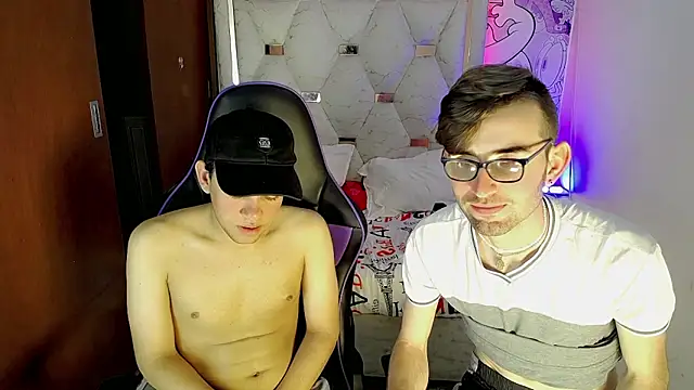 Top and bottom online show from March 13, 2026, 8:15 pm