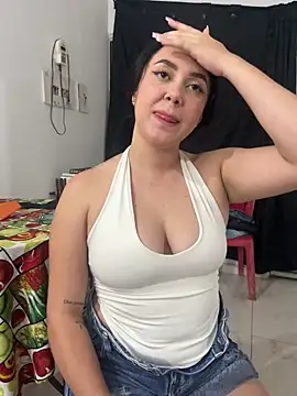 Snapshot of Craziness_street chatting on February 11, 2026, 3:00 am Craziness street online show from February 11, 2026, 3:00 am