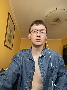 itsNathanyel online show from March 18, 2026, 10:29 am