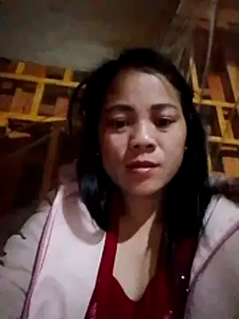 molly-xx online show from March 5, 2026, 10:50 pm