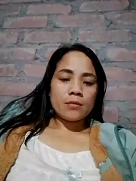 molly-xx online show from March 23, 2026, 1:37 pm