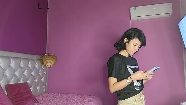 ivonne heaven online show from February 23, 2026, 7:22 pm