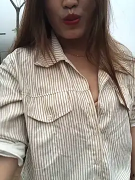 newbaby1 online show from March 22, 2026, 9:34 am