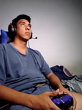 Snapshot of mamichula266 chatting on February 20, 2026, 4:42 am mamichula266 online show from February 20, 2026, 4:42 am