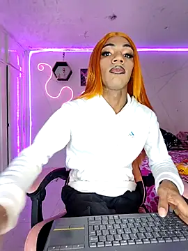 Violeta R  online show from March 9, 2026, 4:38 am