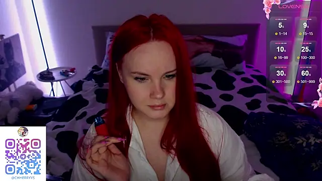 Alice69Fox online show from April 19, 2026, 9:28 pm