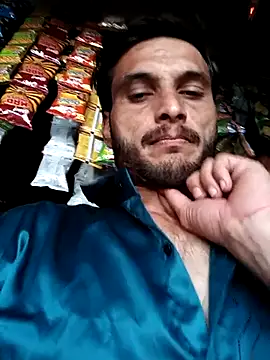 Beinghorny83 online show from April 4, 2026, 7:17 am