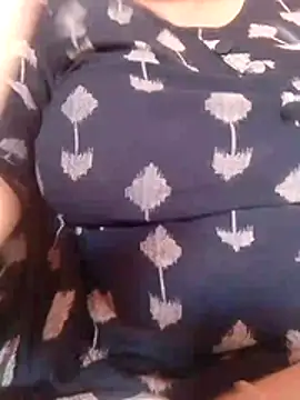 Snapshot of bigassnirali0049 chatting on February 26, 2026, 9:52 am bigassnirali0049 online show from February 26, 2026, 9:52 am