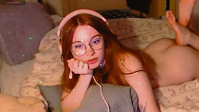 Snapshot of GhostLane chatting on March 1, 2026, 7:05 pm GhostLane online show from March 1, 2026, 7:05 pm