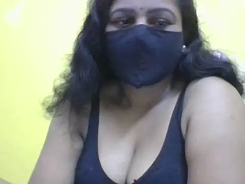 Snapshot of anu-reddyy chatting on July 3, 2026, 4:19 am anu-reddyy online show from July 3, 2026, 4:19 am