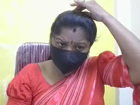 Snapshot of anu-reddyy chatting on July 16, 2026, 4:18 am anu-reddyy online show from July 16, 2026, 4:18 am