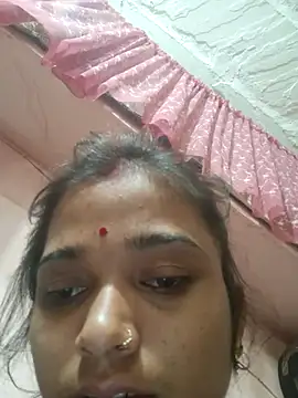 Deepjakolirr online show from April 6, 2026, 9:27 pm