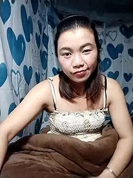 Snapshot of lovely-742 chatting on May 9, 2026, 1:38 pm lovely-742 online show from May 9, 2026, 1:38 pm