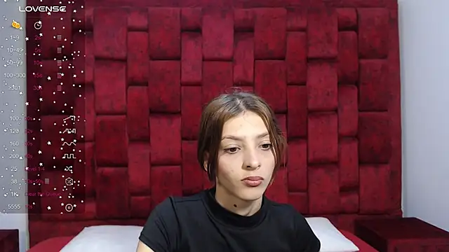 barby jones25 online show from June 16, 2026, 12:41 pm