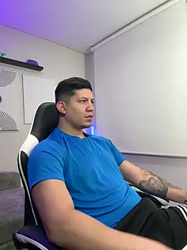  robertobaggioo online show from March 4, 2026, 12:00 pm