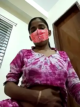 Snapshot of Sexy_Boudi650 chatting on February 18, 2026, 3:52 pm Sexy Boudi650 online show from February 18, 2026, 3:52 pm