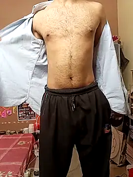 Snapshot of Yk_physique chatting on June 4, 2026, 12:00 pm Yk physique online show from June 4, 2026, 12:00 pm