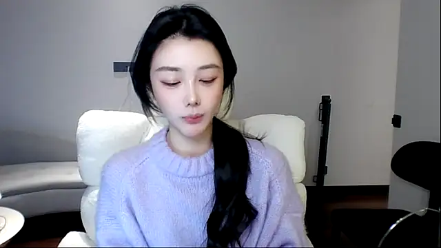 MedeLineayr online show from March 7, 2026, 7:44 pm