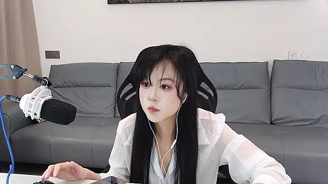 Snapshot of LX-MM chatting on February 14, 2026, 8:00 am LX-MM online show from February 14, 2026, 8:00 am