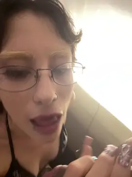 666atita online show from February 14, 2026, 9:22 pm