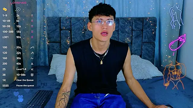 Snapshot of NicolasTorrez chatting on June 5, 2026, 3:24 am NicolasTorrez online show from June 5, 2026, 3:24 am