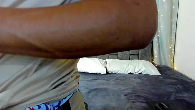 Snapshot of NicolasTorrez chatting on June 22, 2026, 6:10 am NicolasTorrez online show from June 22, 2026, 6:10 am