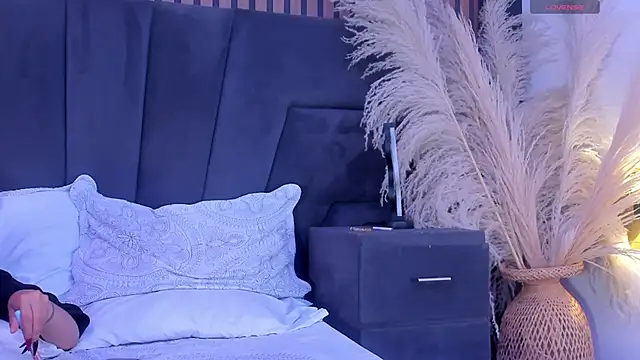 MarcoAndAllice online show from March 15, 2026, 5:24 am